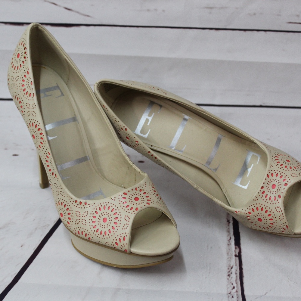 Elle Platform Peep Toe Heels NWOT